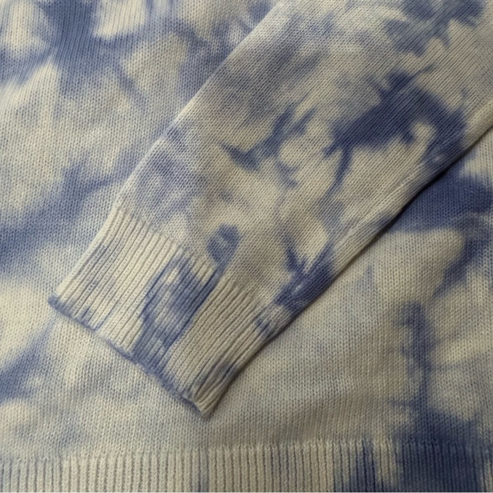 LIKE NEW GAP Kids Girl Tie-Dye Knit Sweater Size L (10-11) - Picture 3 of 6